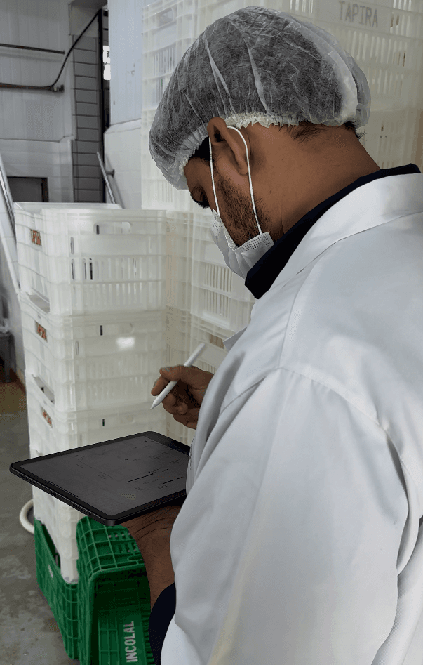 Equipe Consulak em indústria